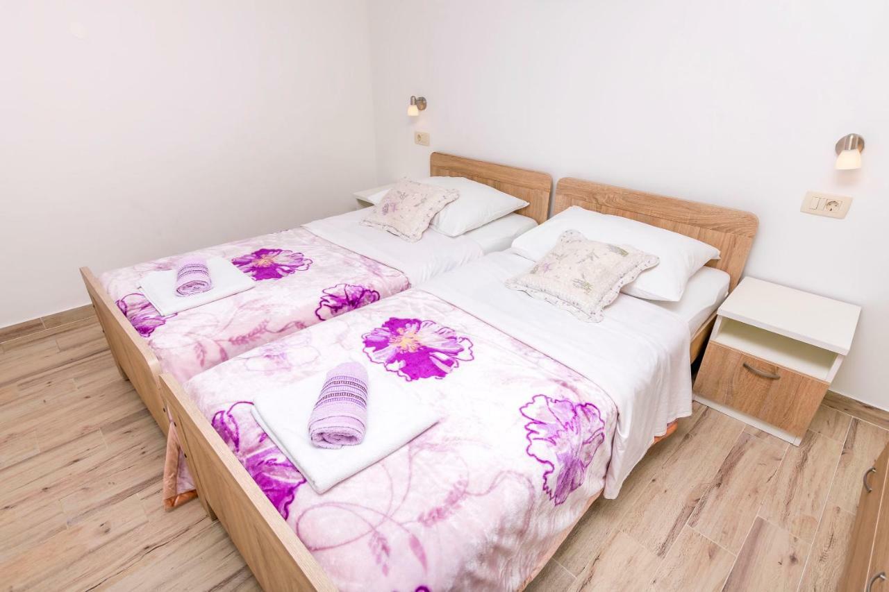 Apartment Vukorepa Razanj Bagian luar foto